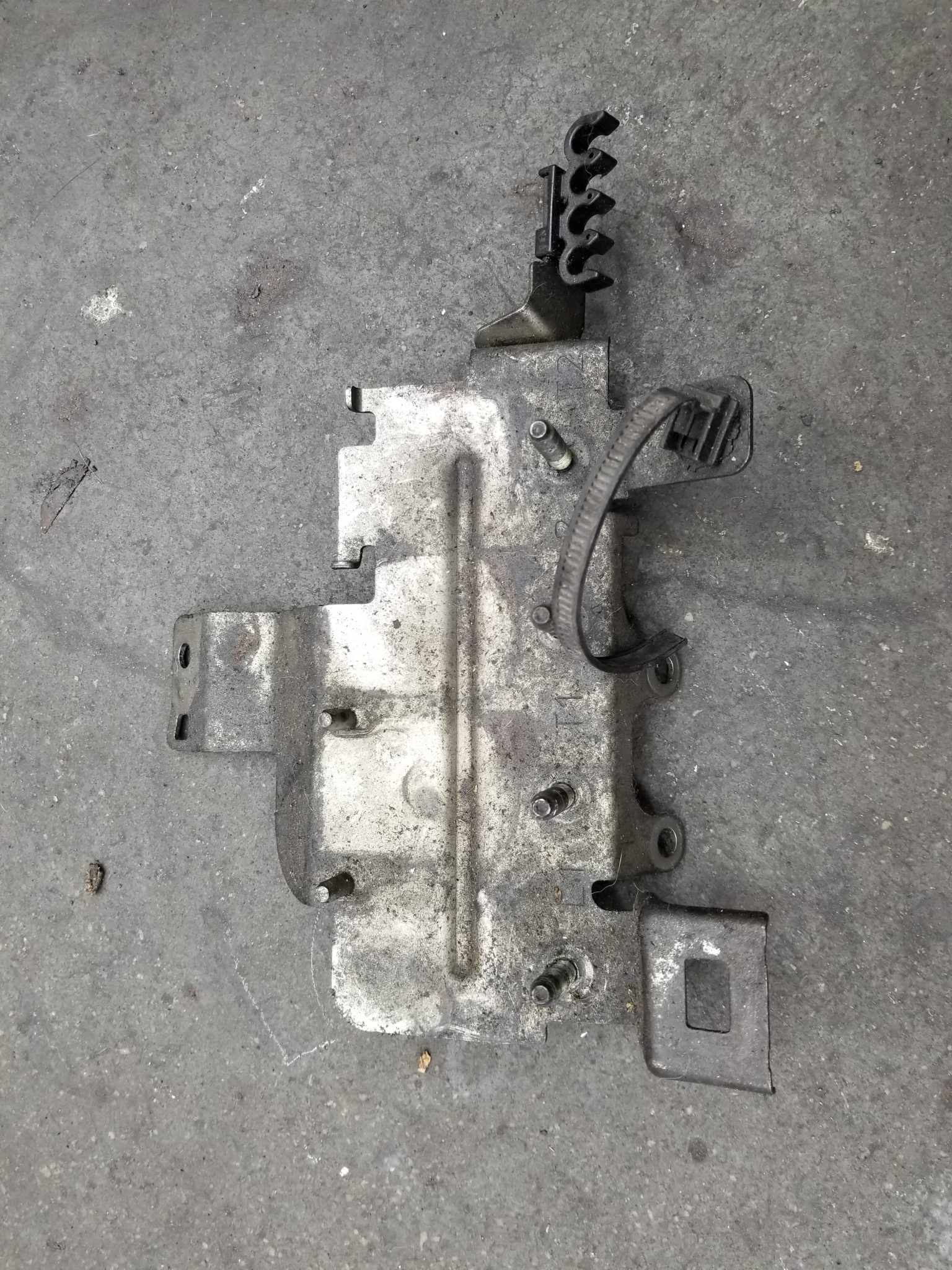 0911 rx8 engine ignition coil mounting bracket/base Rotary Resurrection