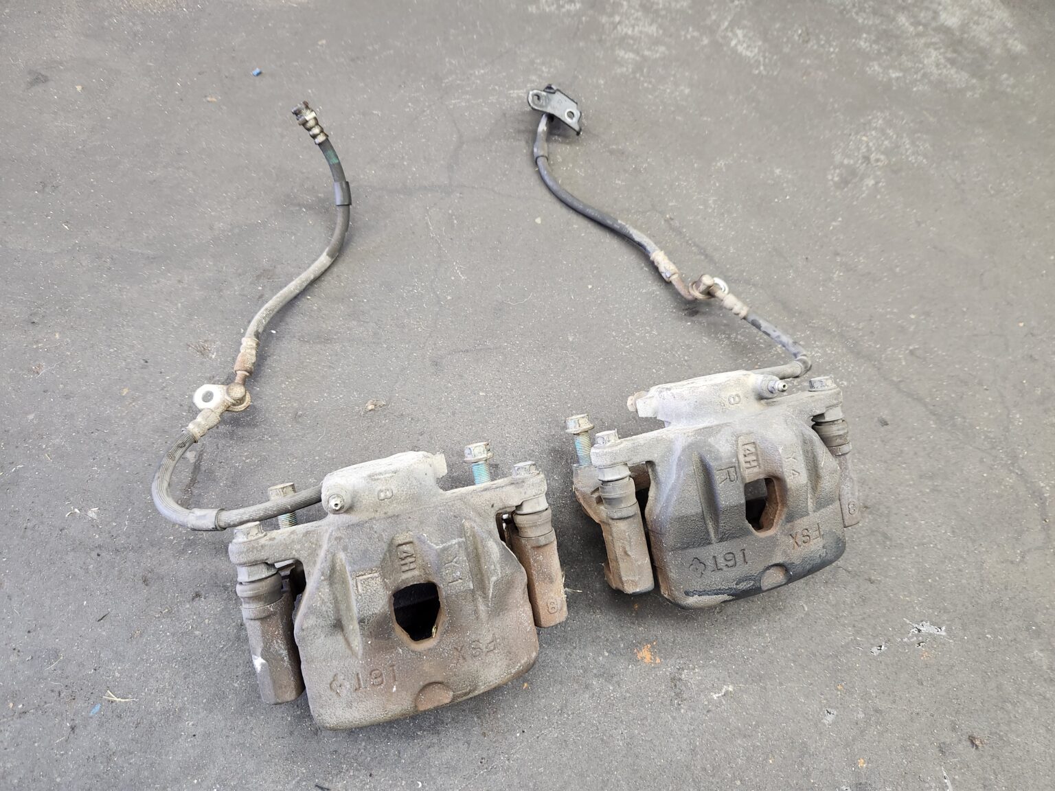 rx8 0411 front brake calipers w/ brackets & lines Rotary Resurrection