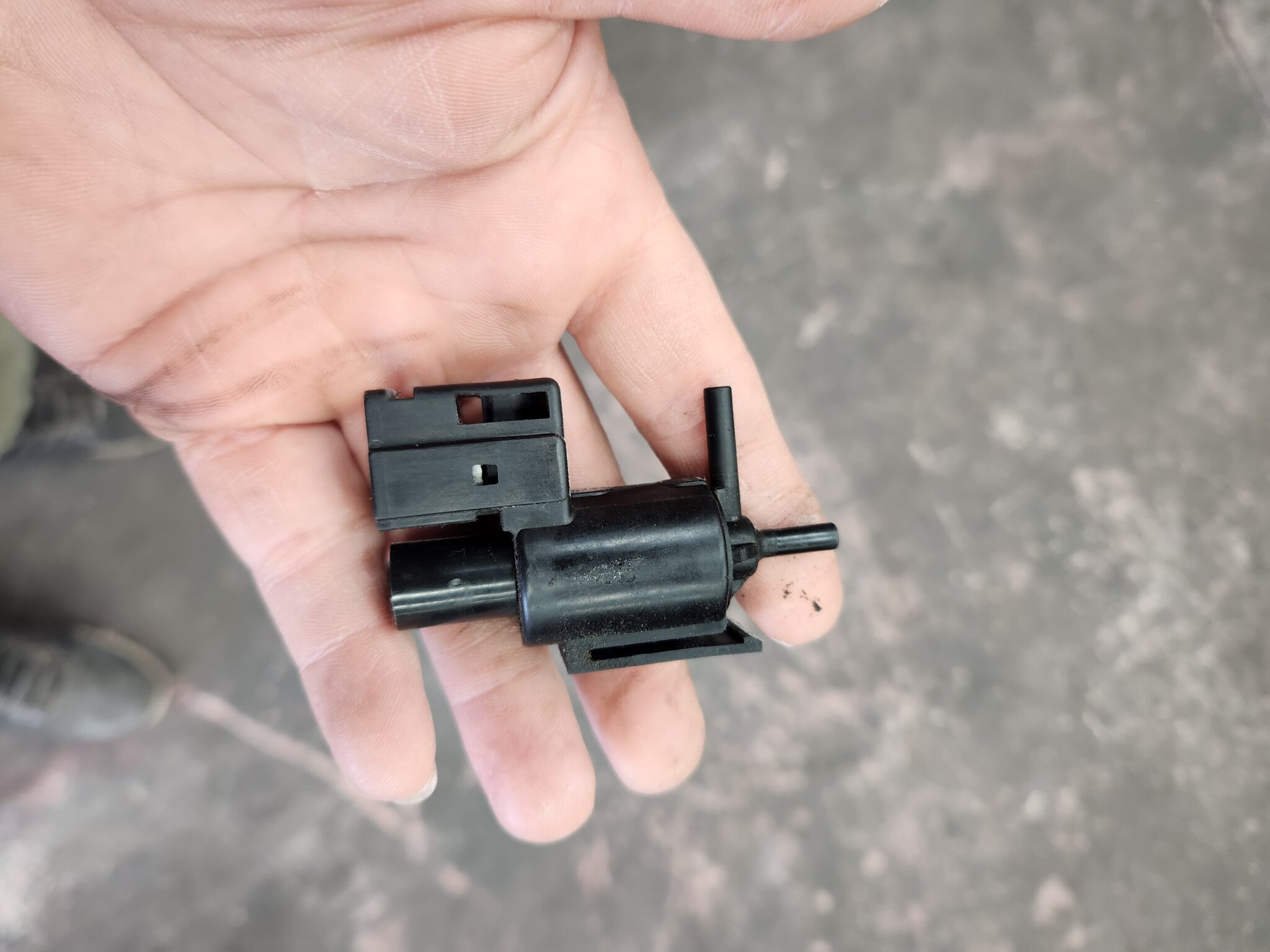 0411 rx8 engine VDI SSV secondary air vacuum solenoid Rotary Resurrection